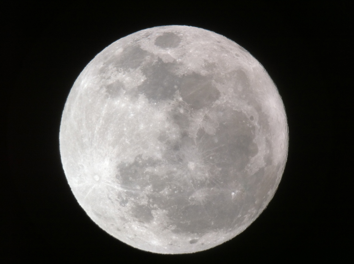 Russia Aims for Manned Moon Landing by 2030